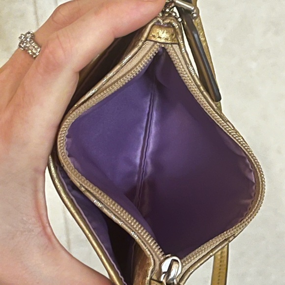 Coach Signature Glitter C Wristlet EUC - Picture 6 of 7